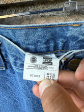 Load image into Gallery viewer, 38|  Carhartt Double Knee Work Pants
