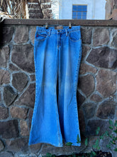 Load image into Gallery viewer, 30|Mudd Jeans
