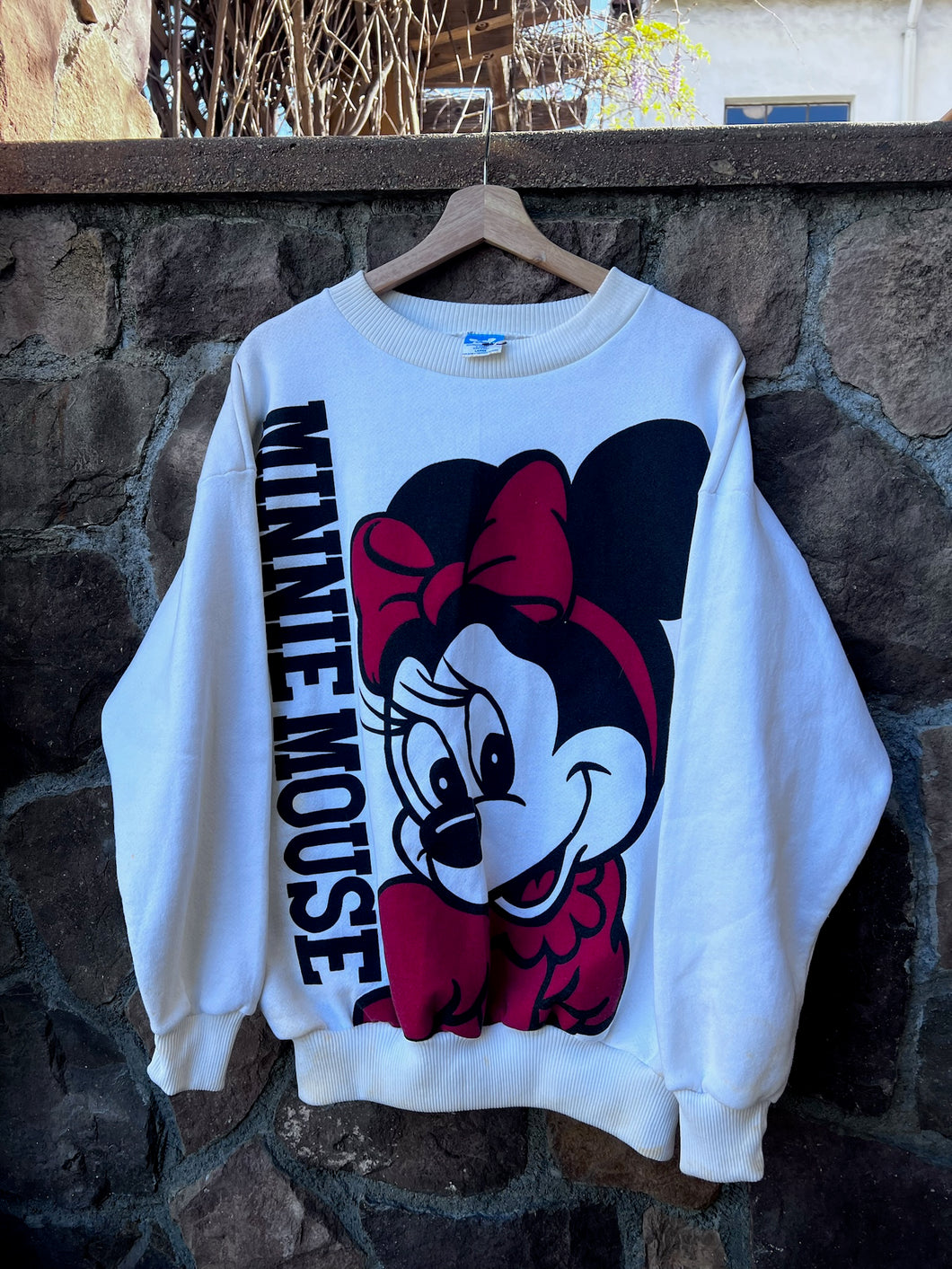 L| 80’s Minnie Mouse Crewneck