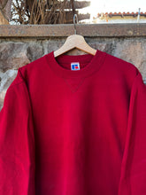 Load image into Gallery viewer, M| Russel Athletics Crewneck
