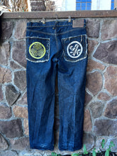 Load image into Gallery viewer, 36|Y2K Jeans
