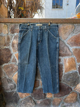 Load image into Gallery viewer, 36 | Lee&#39;s Denim Jeans
