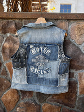 Load image into Gallery viewer, XL| Harley Davidson Vest
