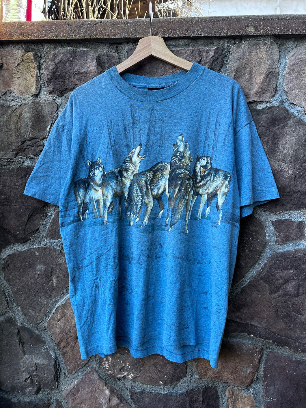 L| Wolf Nature Shirt