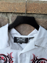 Load image into Gallery viewer, XL| Dragon Fly Button Up
