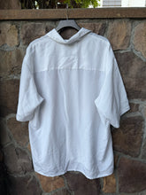 Load image into Gallery viewer, XL| Dragon Fly Button Up
