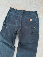 Load image into Gallery viewer, 34| Black Double Knee Carhartt Pants

