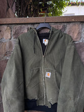 Load image into Gallery viewer, L| Olive Green Carhartt Jacket
