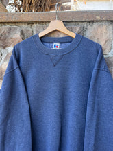 Load image into Gallery viewer, L| Russell Athletics Crewneck
