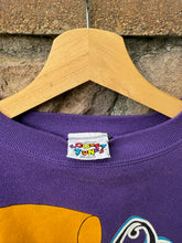Load image into Gallery viewer, S| Tweety Crewneck
