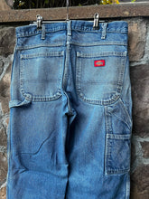 Load image into Gallery viewer, 33| Dickies Carpenter Jeans
