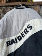 Load image into Gallery viewer, XL| 90’s Apex Raiders Jacket
