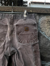 Load image into Gallery viewer, 32| Brown Carhartt Pants
