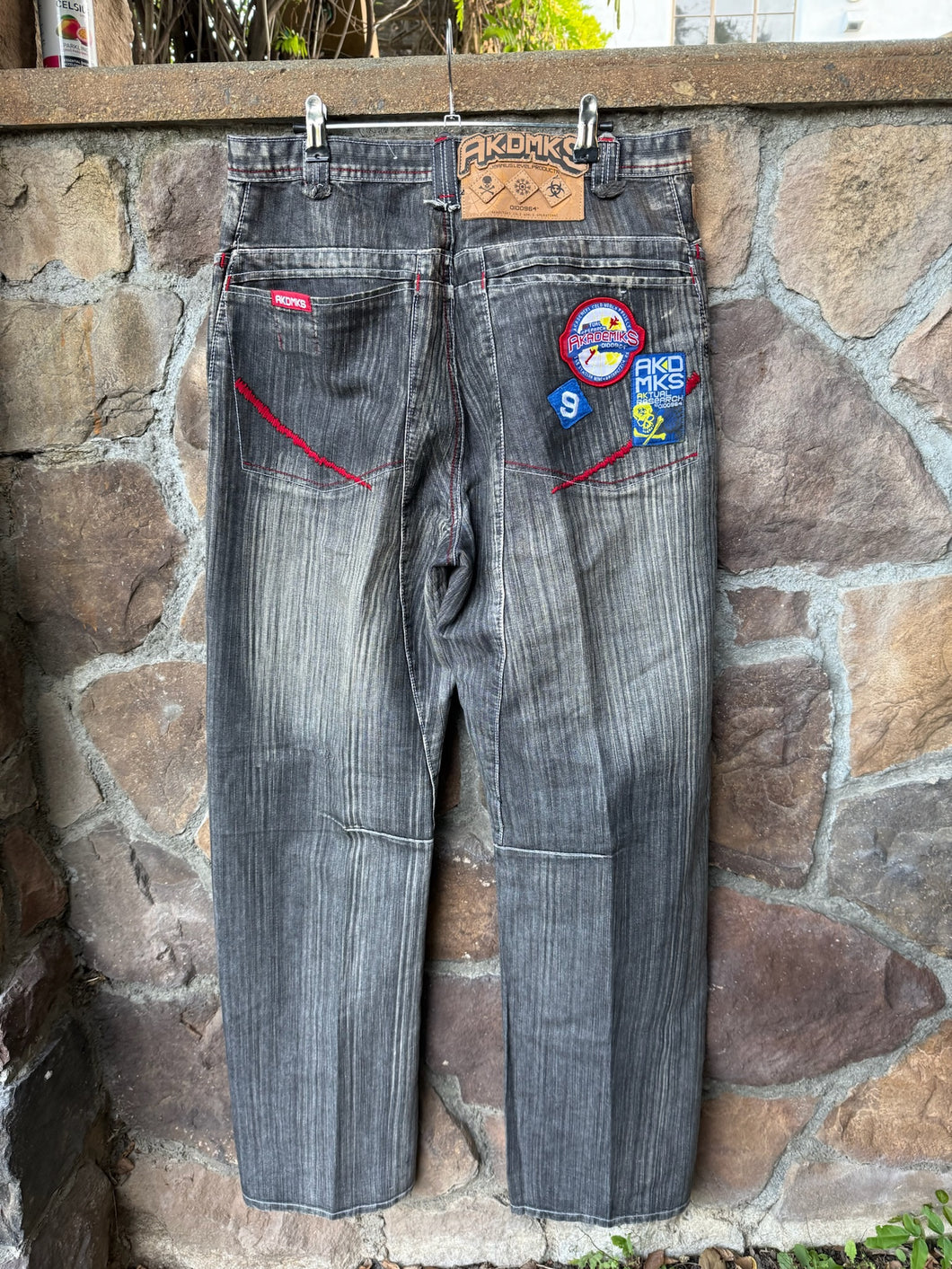 32| Akademics Baggy Jeans