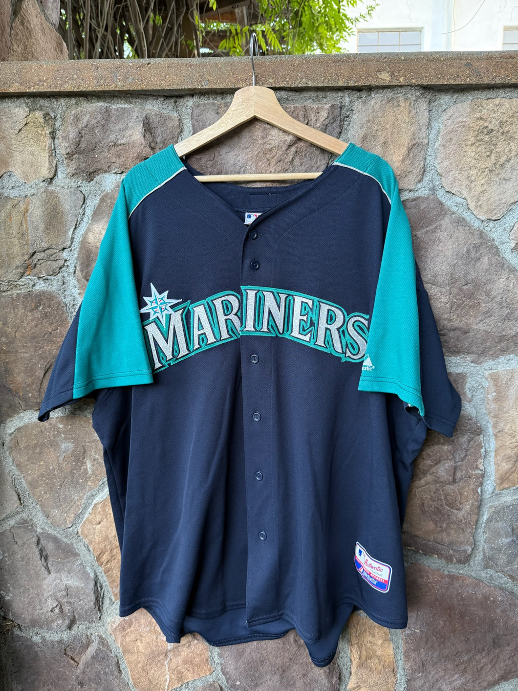 52| Mariners Jersey
