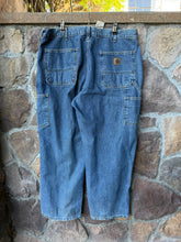 Load image into Gallery viewer, 38| Carhartt carpenter Jeans
