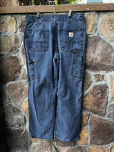 Load image into Gallery viewer, 32| Carhartt Pants
