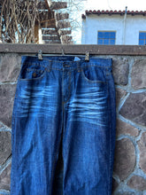 Load image into Gallery viewer, 38|Rocawear Jeans
